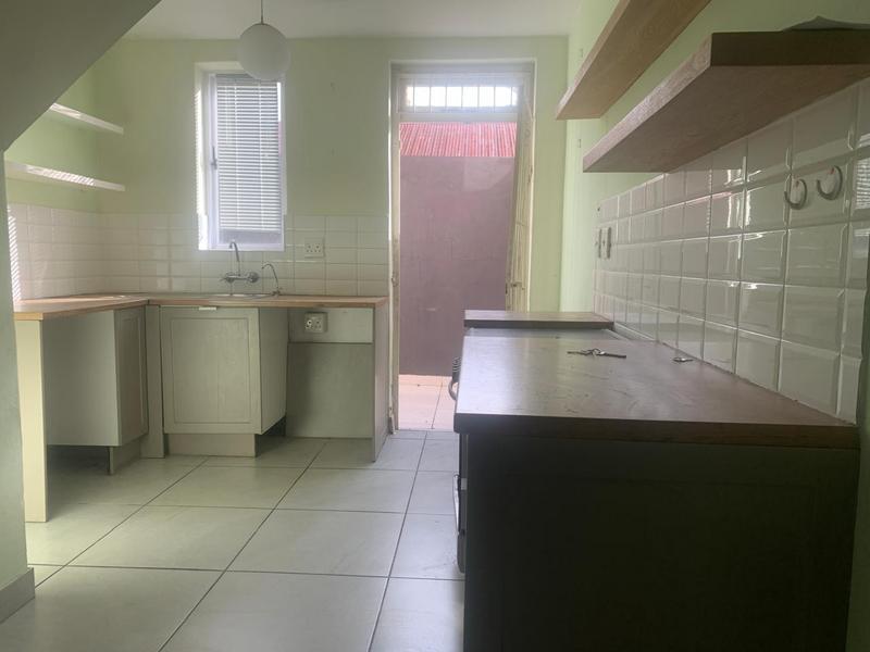 2 Bedroom Property for Sale in Woodstock Western Cape